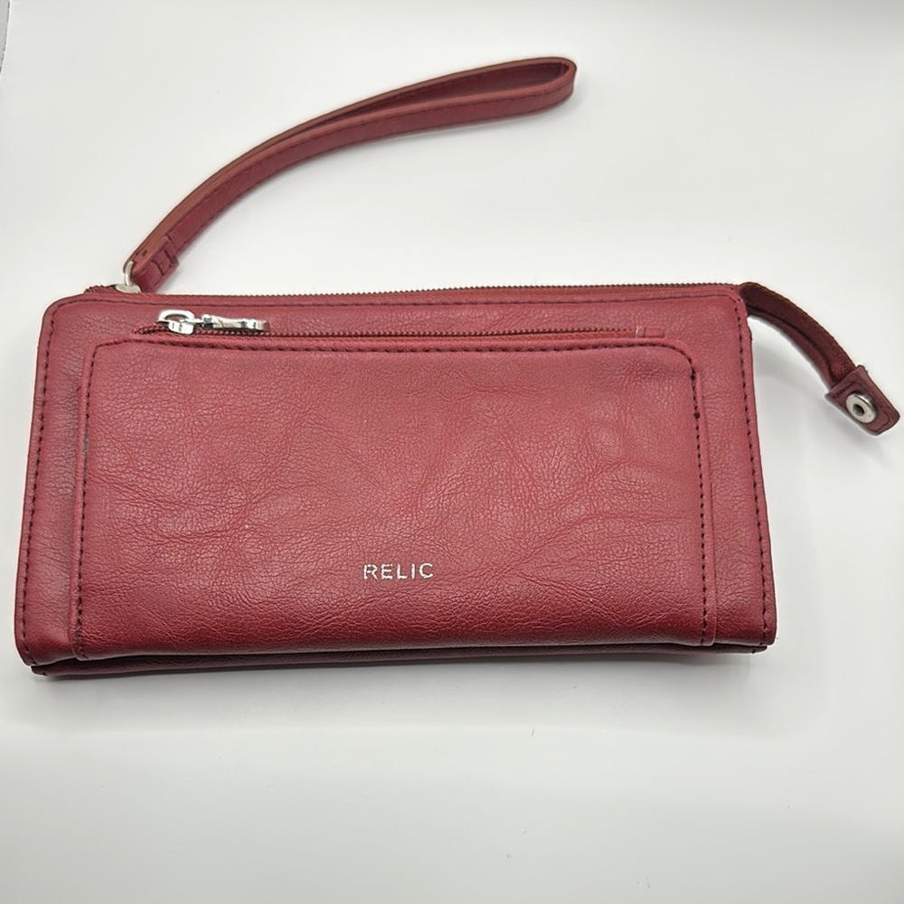 Relic Women's Red Wristlet Wallet